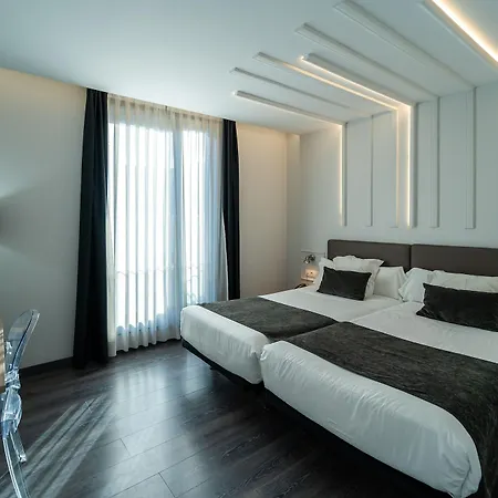 Hotel Lux Santiago